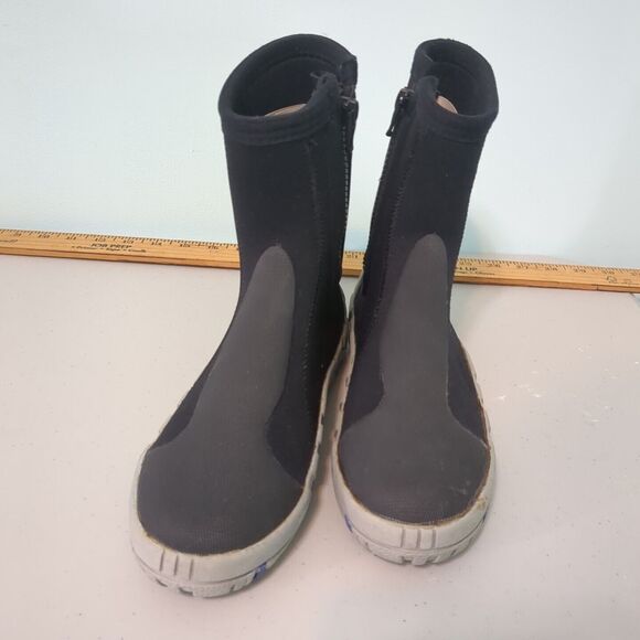 L.L. Bean Vortex Neoprene Wetsuit Black Gray , Side-Zip Water Boots, Siz… - Picture 1 of 5